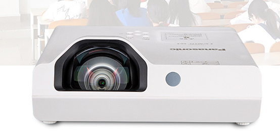  松下（Panasonic）PT-X3873STC 短焦投影儀 投影機辦公教育（标清 4000流明）